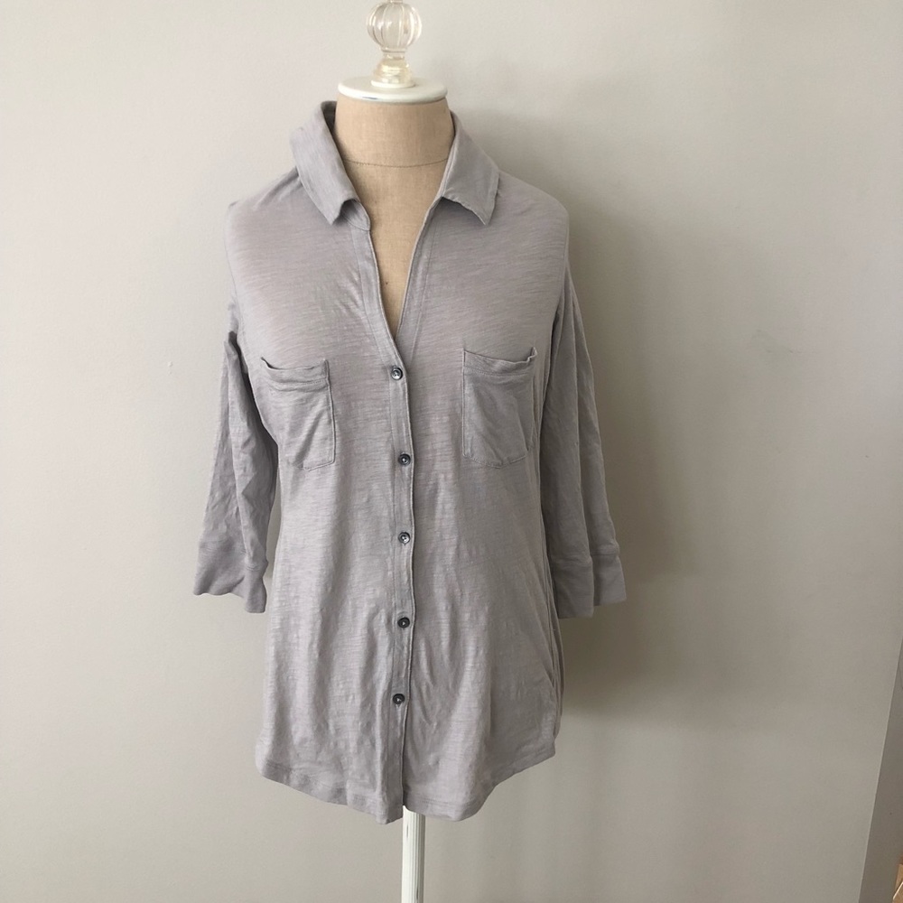 Express Button Blouse Tee Medium